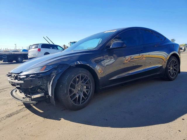 Продажа на аукционе авто 2024 Tesla Model 3, vin: 5YJ3E1EB0RF795127, номер лота: 75318255