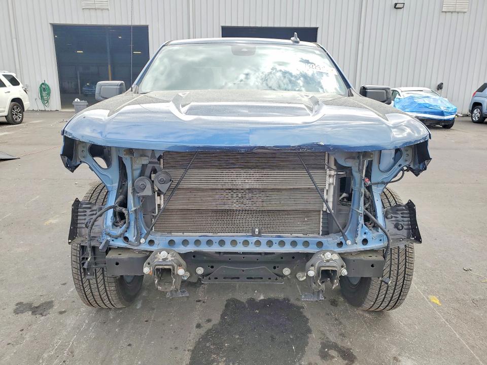 Продажа на аукционе авто 2024 Chevrolet Silverado, vin: 2GCPADED7R1161168, номер лота: 79229765