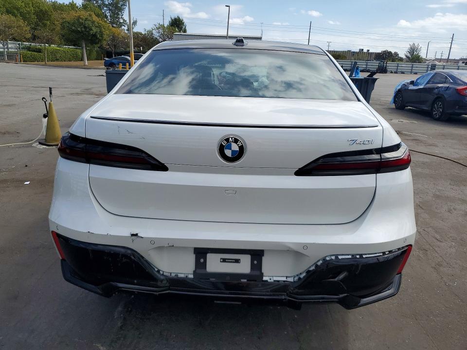 78683975 :رقم المزاد ، WBA23EH03SCT34734 vin ، 2025 Bmw 740 مزاد بيع