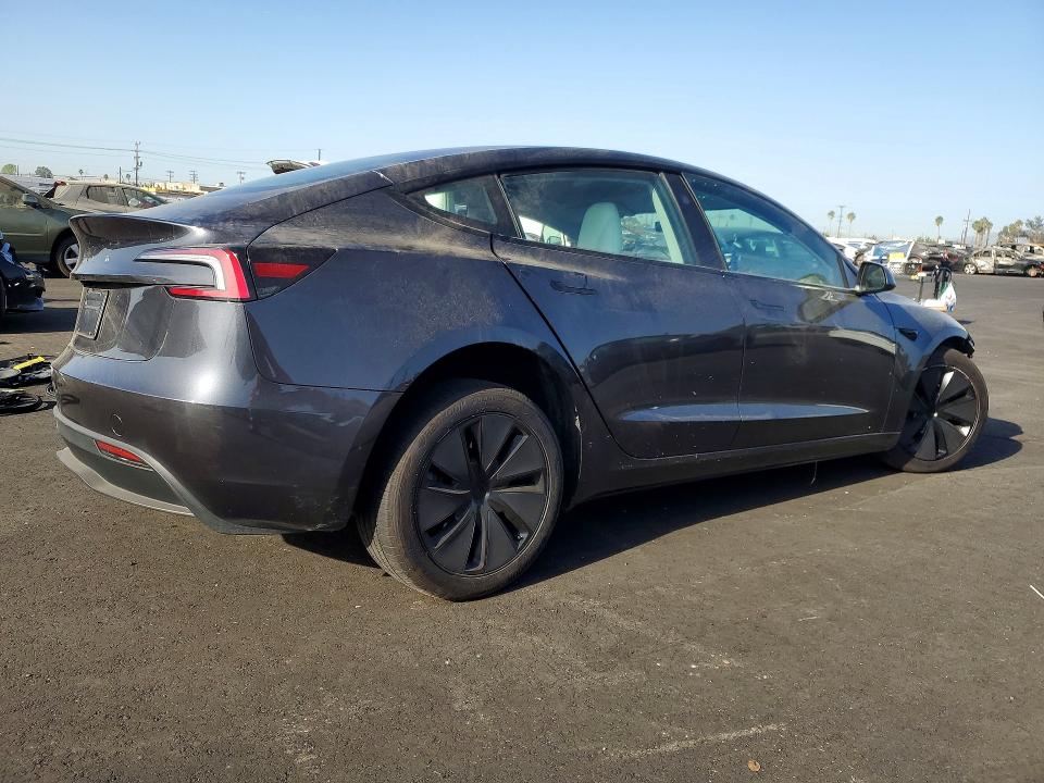 2025 Tesla Model 3 მანქანა იყიდება აუქციონზე, vin: 5YJ3E1EA3SF983718, აუქციონის ნომერი: 75431395