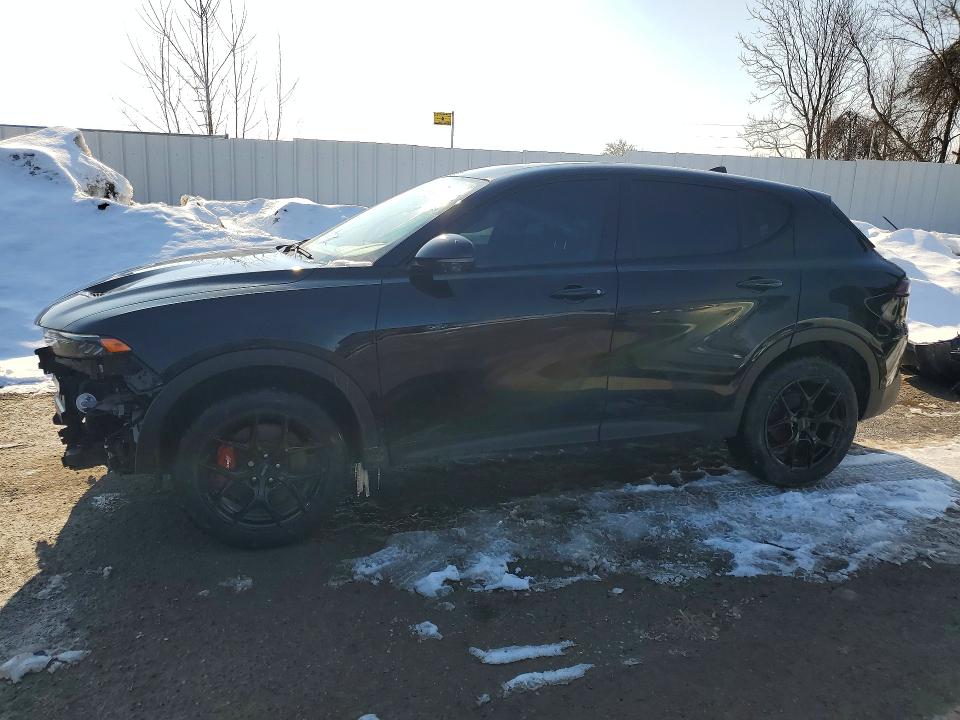 2023 Dodge Hornet მანქანა იყიდება აუქციონზე, vin: ZACNDFBN5P3A08855, აუქციონის ნომერი: 77742955