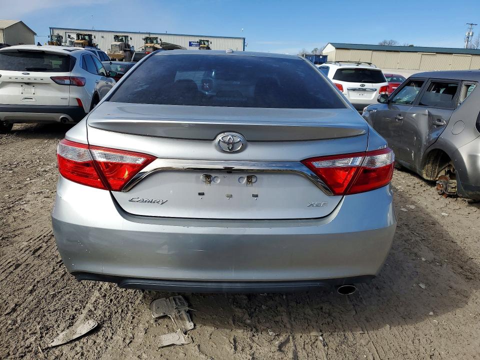 Продаж на аукціоні авто 2017 Toyota Camry, vin: 4T1BF1FK3HU660250, номер лоту: 75975425