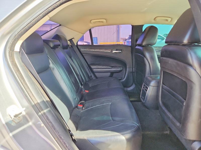 78482035 :رقم المزاد ، 2C3CCAAG9FH830183 vin ، 2015 Chrysler 300 مزاد بيع