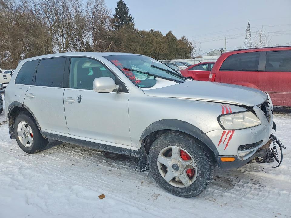 Продажа на аукционе авто 2005 Volkswagen Touareg 3., vin: WVGBG67L35D051107, номер лота: 76756015
