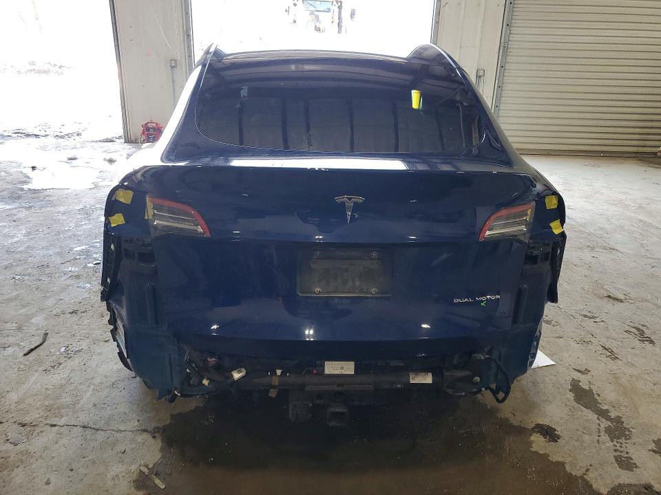 Продажа на аукционе авто 2021 Tesla Model Y, vin: 5YJYGAEE0MF207942, номер лота: 78326425