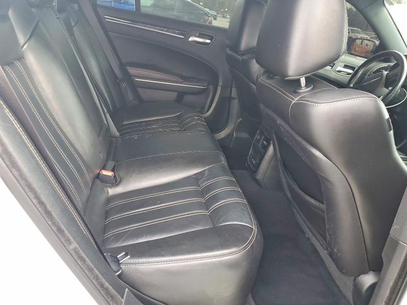 2019 Chrysler 300 მანქანა იყიდება აუქციონზე, vin: 2C3CCABG2KH625944, აუქციონის ნომერი: 77941665