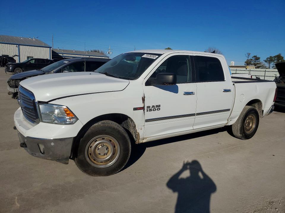 76539355 :رقم المزاد ، 1C6RR7LM5FS707457 vin ، 2015 Ram 1500 مزاد بيع