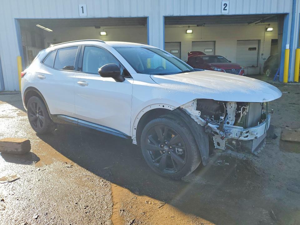 Продажа на аукционе авто 2023 Buick Envision, vin: LRBAZLR44PD120872, номер лота: 79177615