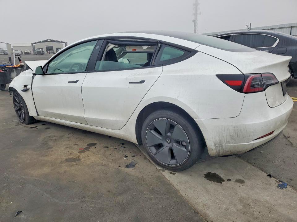 76264625 :رقم المزاد ، 5YJ3E1EA1PF570882 vin ، 2023 Tesla Model 3 مزاد بيع