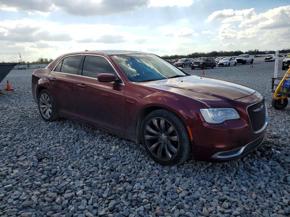 2018 Chrysler 300 მანქანა იყიდება აუქციონზე, vin: 2C3CCAAG2JH308875, აუქციონის ნომერი: 76752055