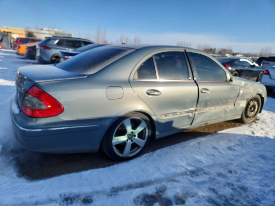 Продажа на аукционе авто 2007 Mercedes-benz E, vin: WDBUF22X97B048356, номер лота: 77125205