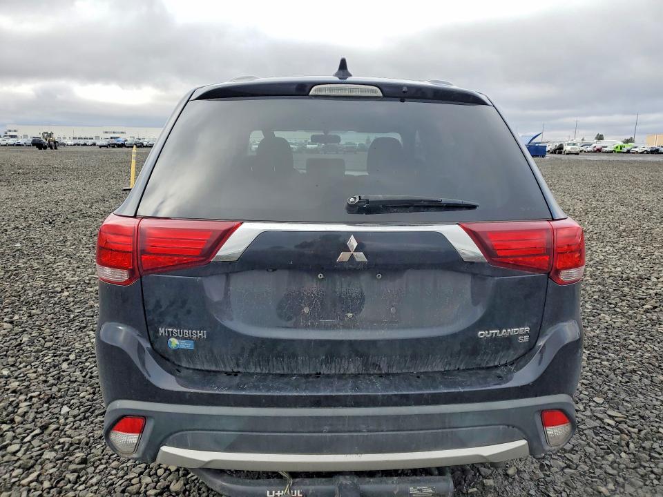 Продаж на аукціоні авто 2018 Mitsubishi Outlander, vin: JA4AZ3A37JZ055816, номер лоту: 76193045