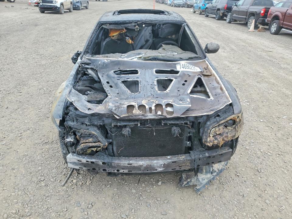 2014 Chrysler 300c მანქანა იყიდება აუქციონზე, vin: 2C3CCAKT3EH384235, აუქციონის ნომერი: 74690235