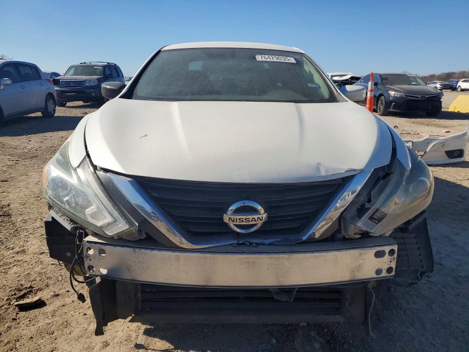 Продаж на аукціоні авто 2016 Nissan Altima, vin: 1N4AL3AP1GN383149, номер лоту: 76429035