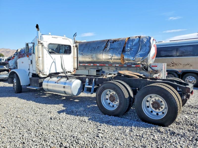 2004 Peterbilt 378 მანქანა იყიდება აუქციონზე, vin: 1XPFDB9X74D810216, აუქციონის ნომერი: 72645735