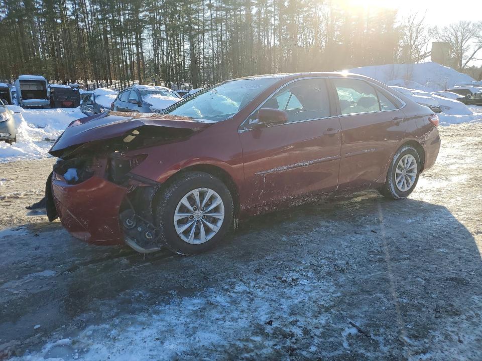 75445875 :رقم المزاد ، 4T1BF1FK4HU774547 vin ، 2017 Toyota Camry مزاد بيع