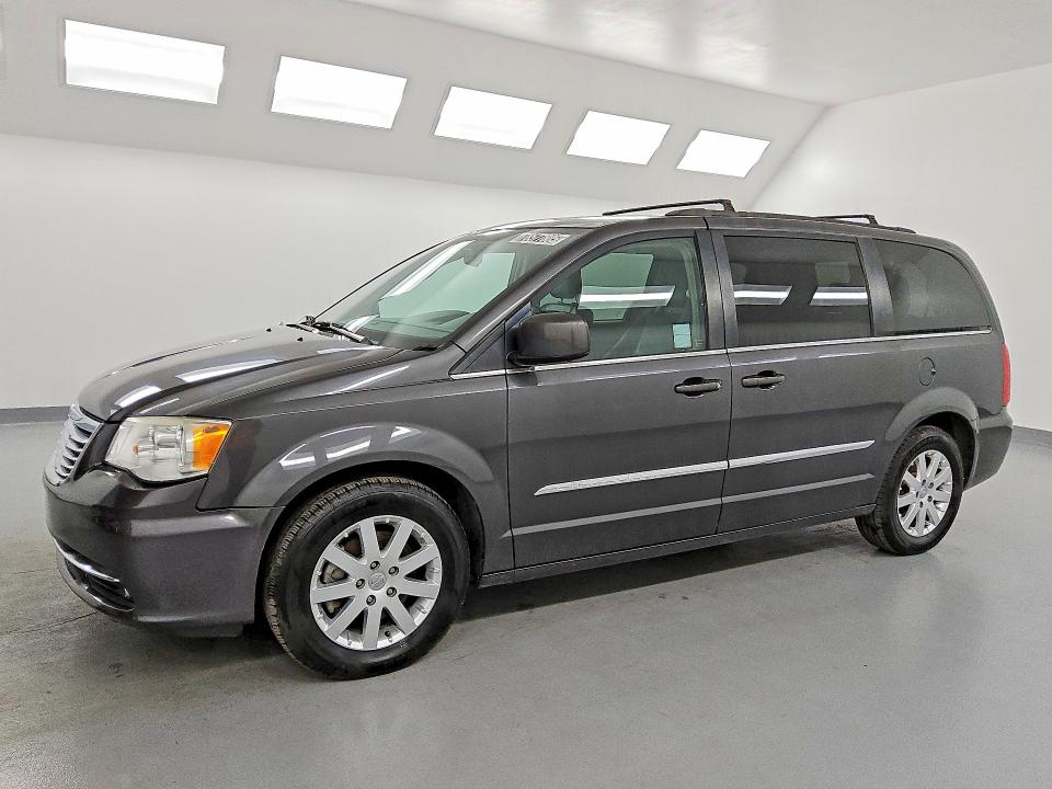 78577805 :رقم المزاد ، 2C4RC1BG0GR157056 vin ، 2016 Chrysler Town & Country مزاد بيع
