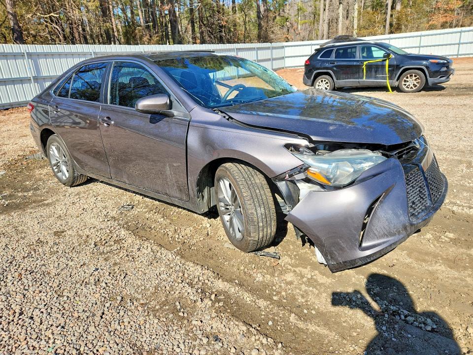 2015 Toyota Camry მანქანა იყიდება აუქციონზე, vin: 4T1BF1FK9FU477044, აუქციონის ნომერი: 76619865