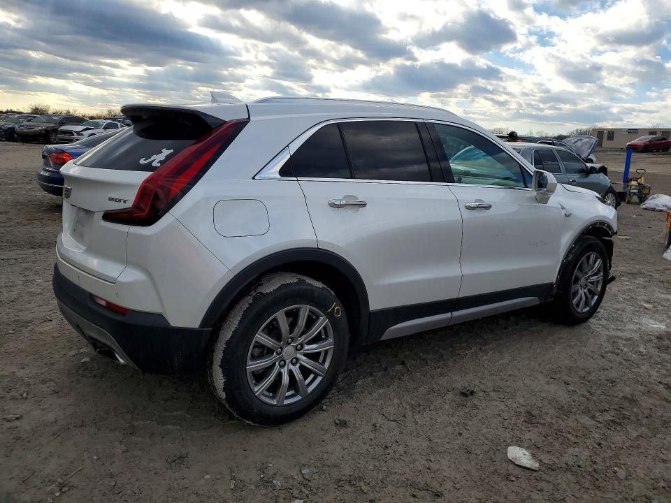 Продажа на аукционе авто 2019 Cadillac Xt4, vin: 1GYFZDR42KF113830, номер лота: 76417405