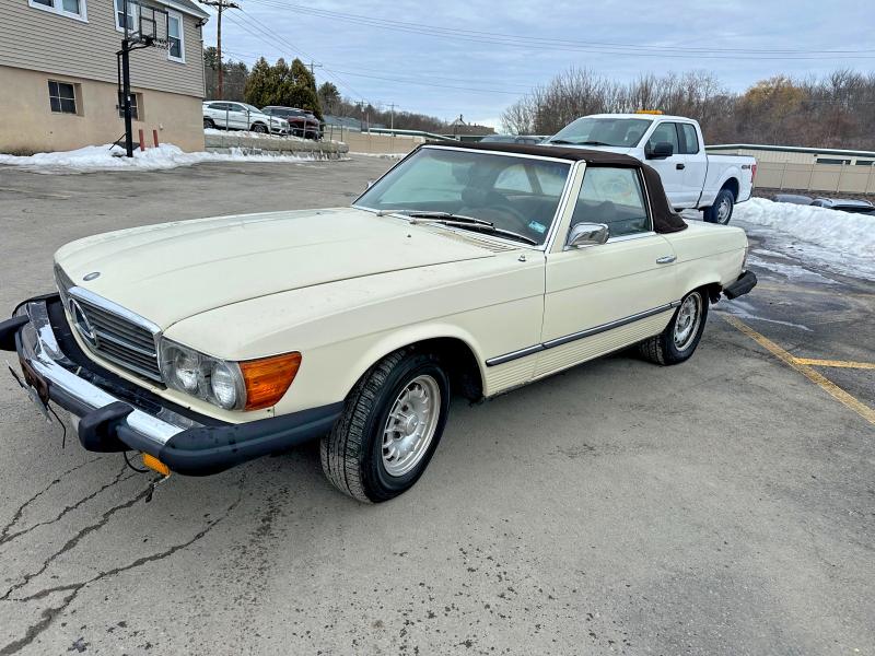 1972 Mercedes Benz 350 მანქანა იყიდება აუქციონზე, vin: 10704412000526, აუქციონის ნომერი: 76376675