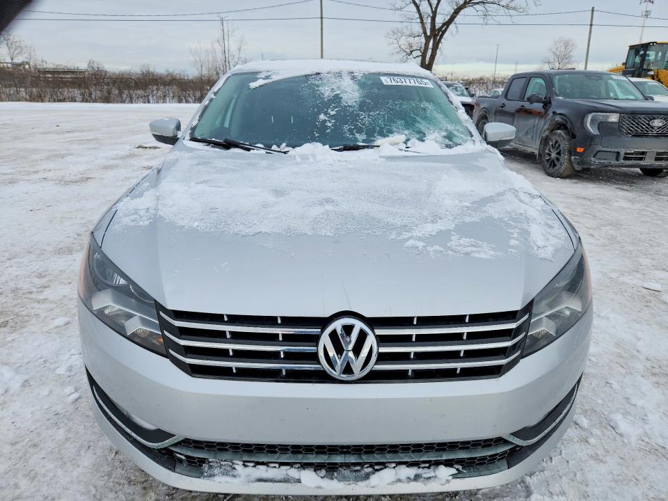 Продажа на аукционе авто 2014 Volkswagen Passat, vin: 1VWCS7A33EC117647, номер лота: 76377765