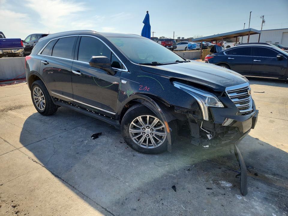 75704325 :رقم المزاد ، 1GYKNCRS9KZ107668 vin ، 2019 Cadillac Xt5 مزاد بيع