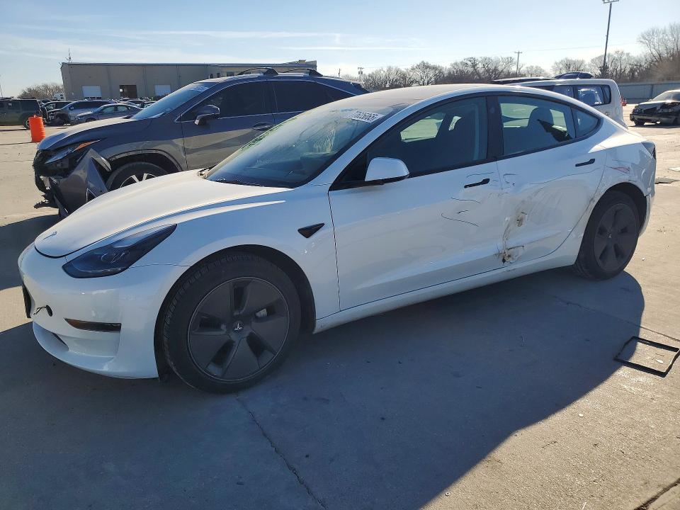 Продажа на аукционе авто 2023 Tesla Model 3, vin: 5YJ3E1EA5PF585062, номер лота: 77625065