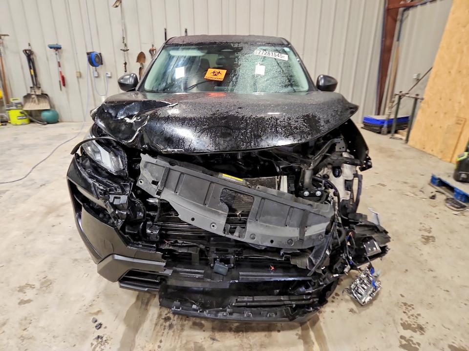 77281545 :رقم المزاد ، 5N1BT3AAXRC684281 vin ، 2024 Nissan Rogue مزاد بيع