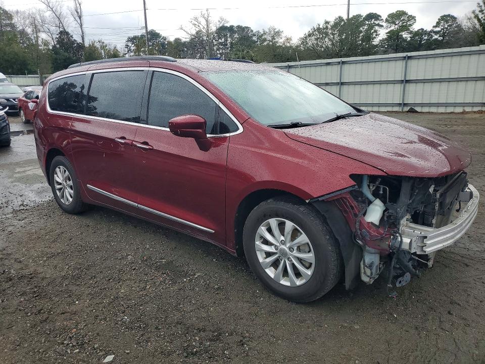 2017 Chrysler Pacifica მანქანა იყიდება აუქციონზე, vin: 2C4RC1BG8HR823727, აუქციონის ნომერი: 78998055