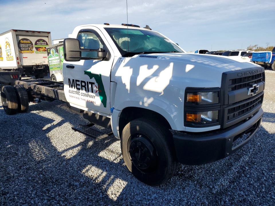 76050335 :رقم المزاد ، 1HTKHPVK3PH565720 vin ، 2023 Chevrolet Silverado مزاد بيع