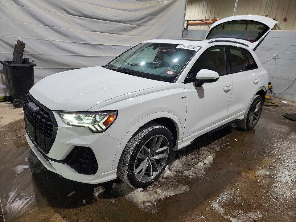 2022 Audi Q3 მანქანა იყიდება აუქციონზე, vin: WA1EECF33N1031717, აუქციონის ნომერი: 75475075