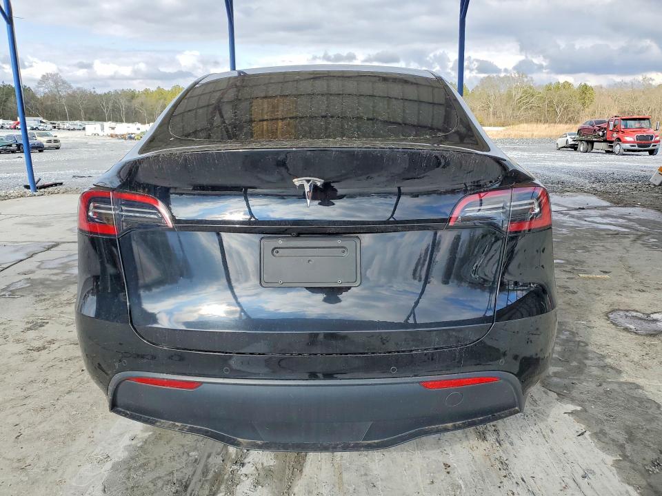 Продажа на аукционе авто 2021 Tesla Model Y, vin: 5YJYGDEE5MF146511, номер лота: 75566725