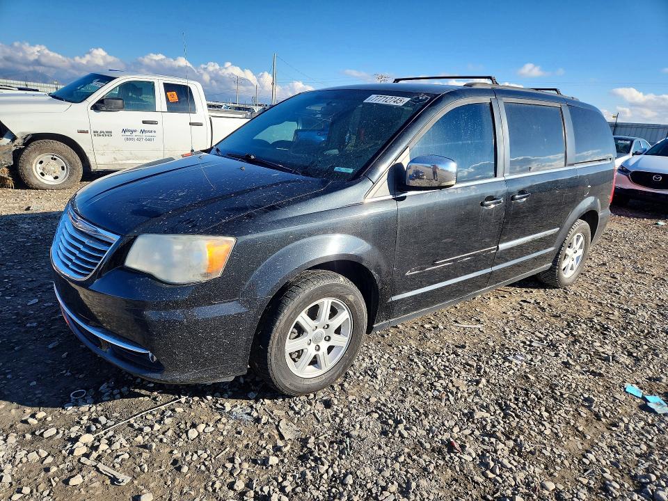 Auction sale of the 2012 Chrysler Town & Country, vin: 2C4RC1CG8CR150400, lot number: 77712745