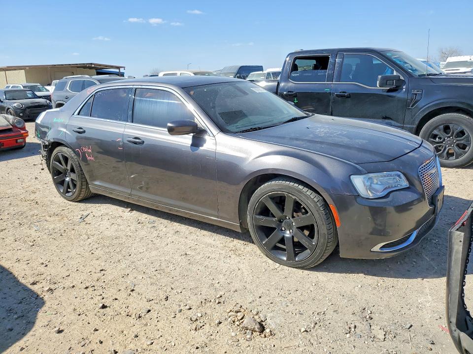 2016 Chrysler 300 მანქანა იყიდება აუქციონზე, vin: 2C3CCAAG7GH268513, აუქციონის ნომერი: 78979675