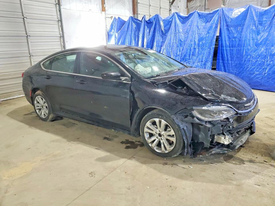 78957275 :رقم المزاد ، 1C3CCCFB8FN617869 vin ، 2015 Chrysler 200 مزاد بيع