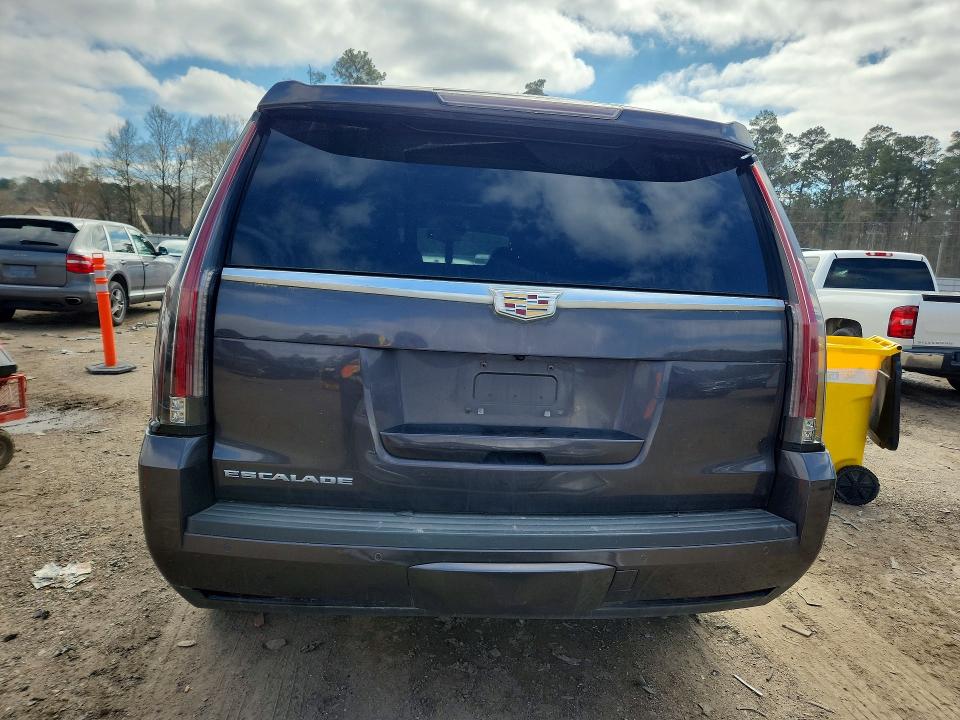 2015 Cadillac Escalade მანქანა იყიდება აუქციონზე, vin: 1GYS3NKJXFR554695, აუქციონის ნომერი: 77684235