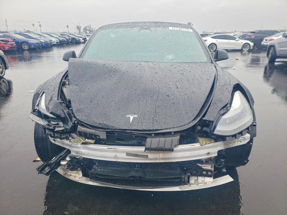 77738175 :رقم المزاد ، 5YJ3E1EB2NF136931 vin ، 2022 Tesla Model 3 مزاد بيع