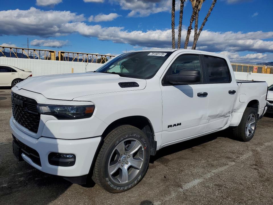 78188175 :رقم المزاد ، 1C6RREGP1TN218332 vin ، 2026 Ram 1500 مزاد بيع