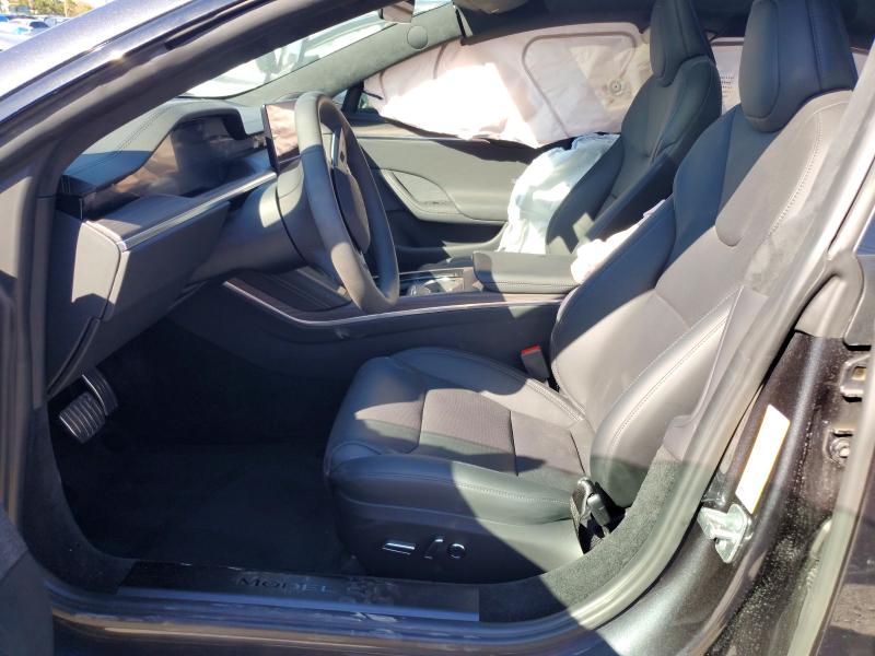 76738185 :رقم المزاد ، 5YJSA1E5XSF551377 vin ، 2025 Tesla Model S مزاد بيع