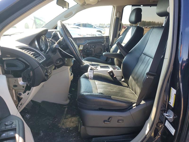 75222715 :رقم المزاد ، 2A4RR8DG8BR616213 vin ، 2011 Chrysler Town & Country مزاد بيع