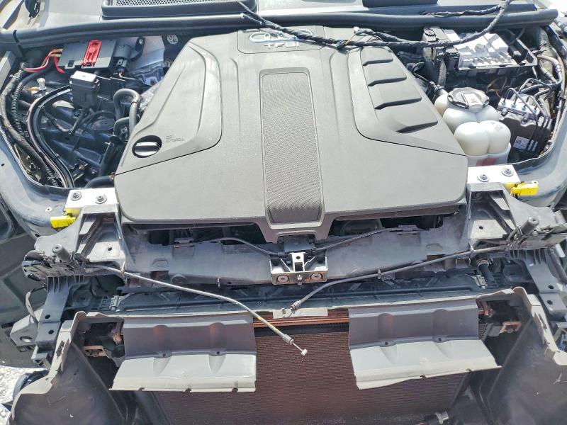77384195 :رقم المزاد ، WA1LHAF79HD042293 vin ، 2017 Audi Q7 مزاد بيع