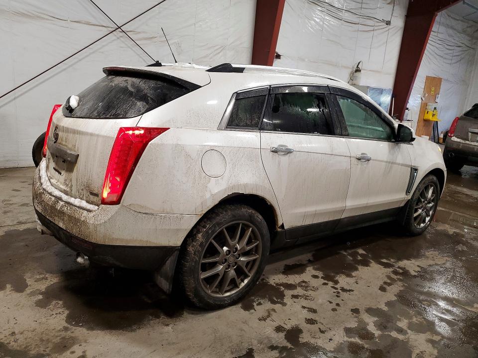 Продажа на аукционе авто 2015 Cadillac Srx, vin: 3GYFNGE32FS548634, номер лота: 76556575
