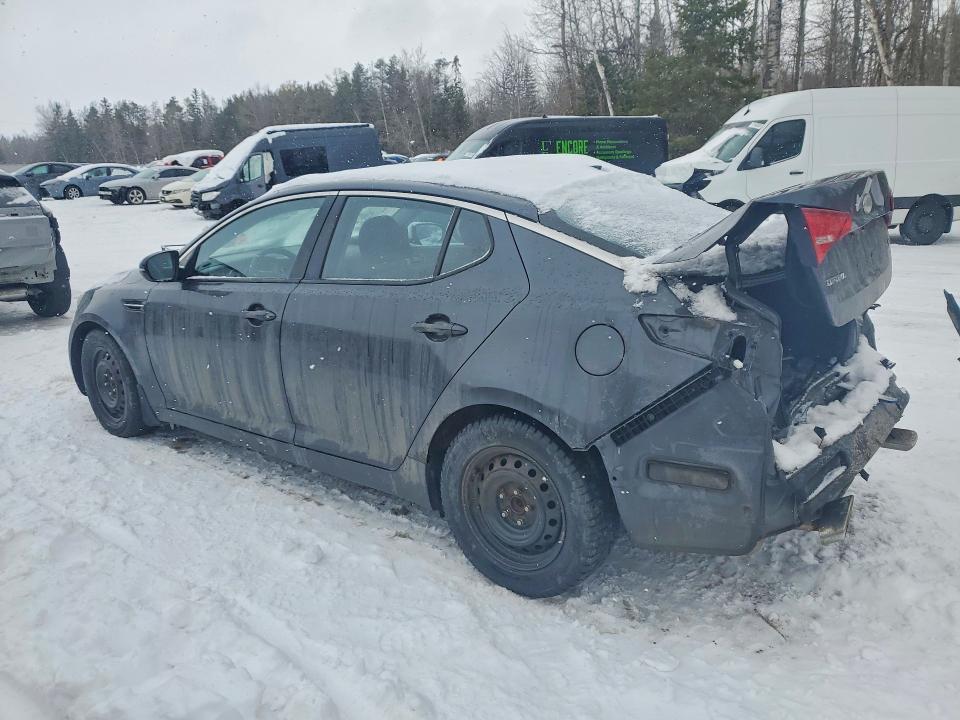2013 Kia Optima მანქანა იყიდება აუქციონზე, vin: KNAGM4A77D5381826, აუქციონის ნომერი: 76185885