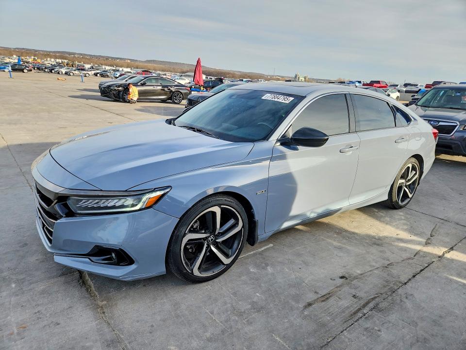 41909786 :رقم المزاد ، 1HGCV2F3XNA023543 vin ، 2022 Honda Accord مزاد بيع