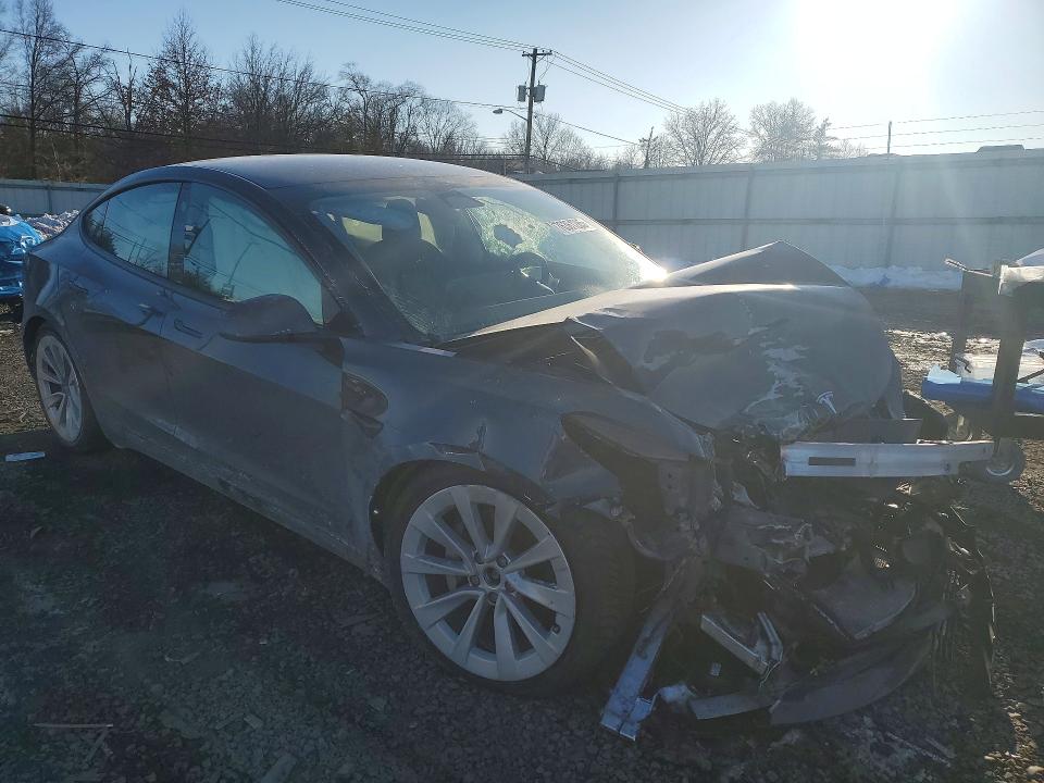 2023 Tesla Model 3 მანქანა იყიდება აუქციონზე, vin: 5YJ3E1EB8PF392333, აუქციონის ნომერი: 76361285