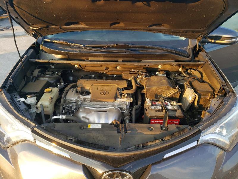 2018 Toyota Rav4 მანქანა იყიდება აუქციონზე, vin: 2T3RFREV4JW842741, აუქციონის ნომერი: 76913465