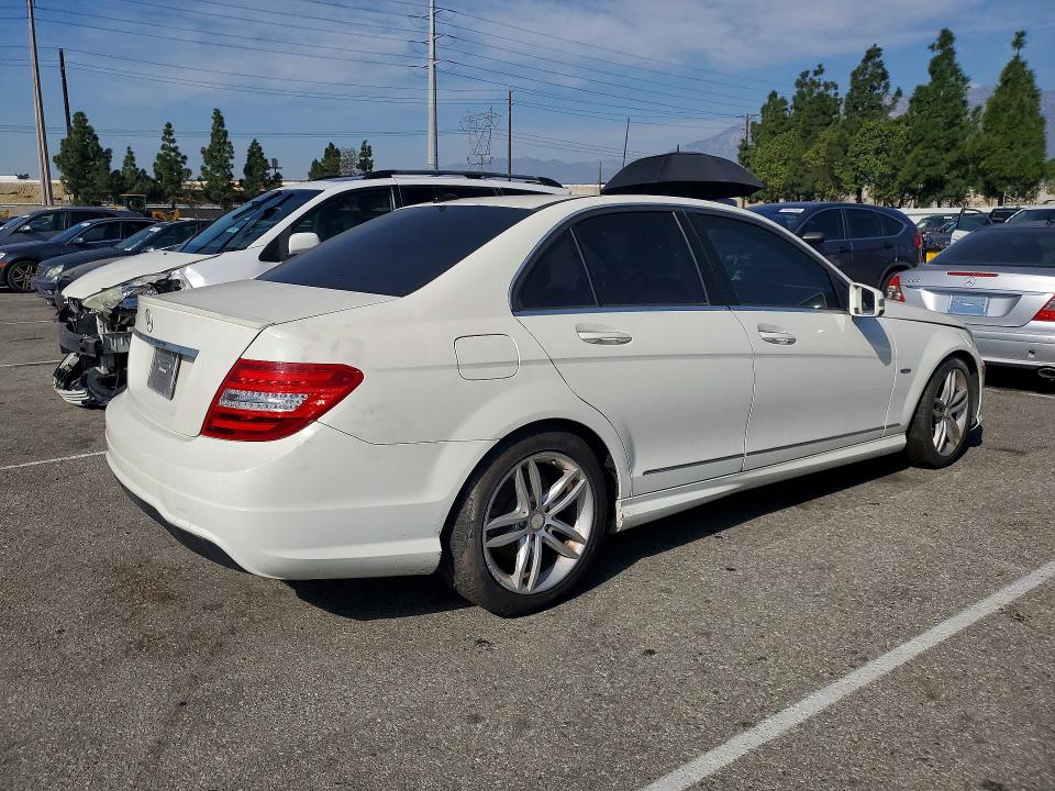 Aukcja sprzedaży 2012 Mercedes-benz C, vin: WDDGF4HB8CA610498, numer aukcji: 76398615