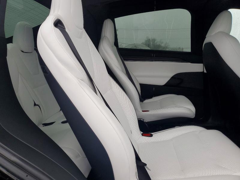 78520345 :رقم المزاد ، 7SAXCBE68PF374160 vin ، 2023 Tesla Model X مزاد بيع