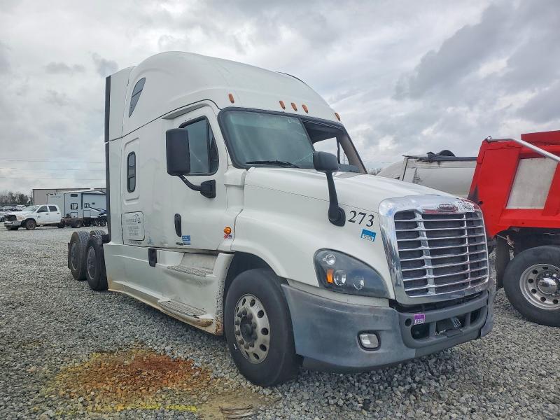 Продажа на аукционе авто 2018 Freightliner Cascadia 125, vin: 3AKJGLDR2JSJP4899, номер лота: 77940885