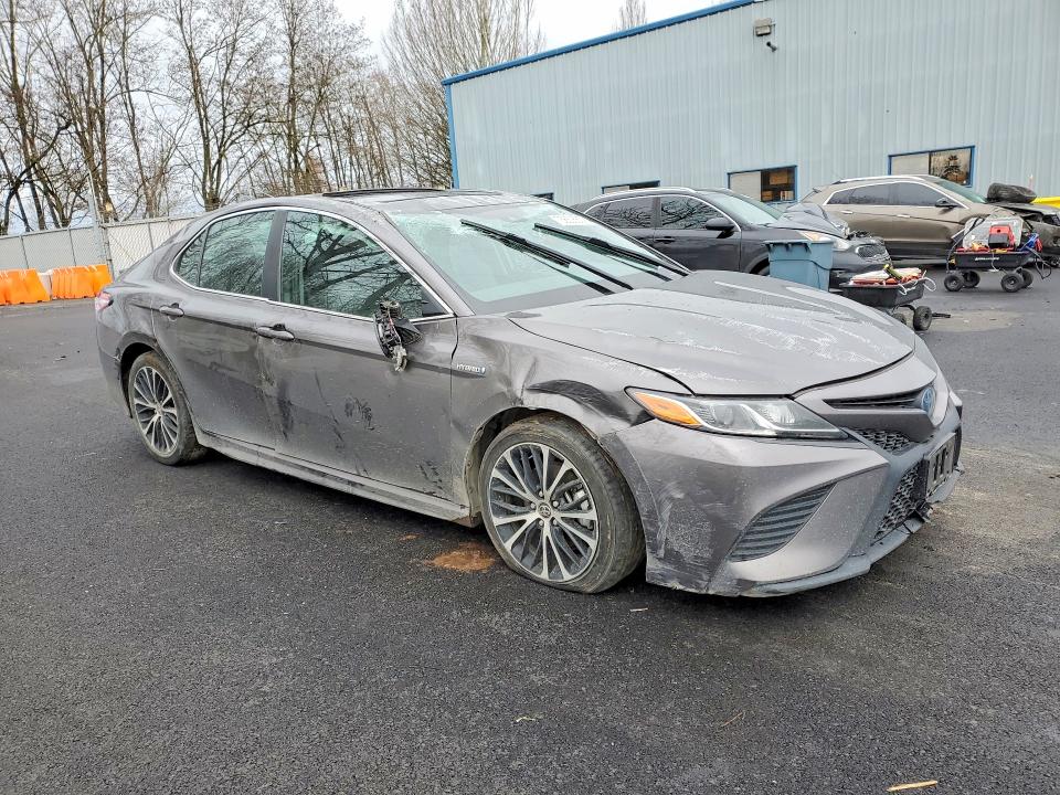 Продажа на аукционе авто 2020 Toyota Camry Hybrid, vin: 4T1J31AK4LU534368, номер лота: 75850585